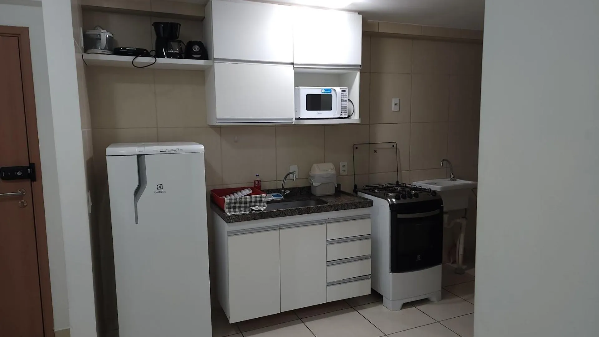 Apartamento Mobiliado E Confortavel Em Candeias Recife